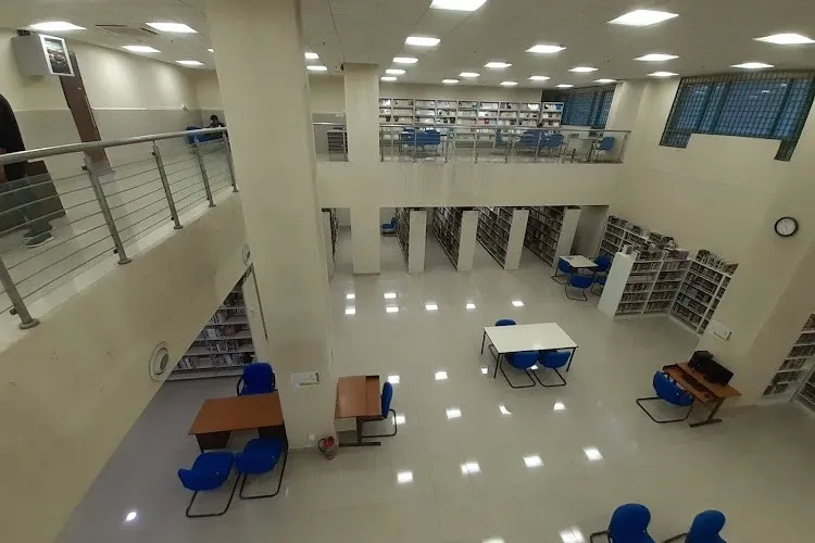IIM Mumbai Modern Library